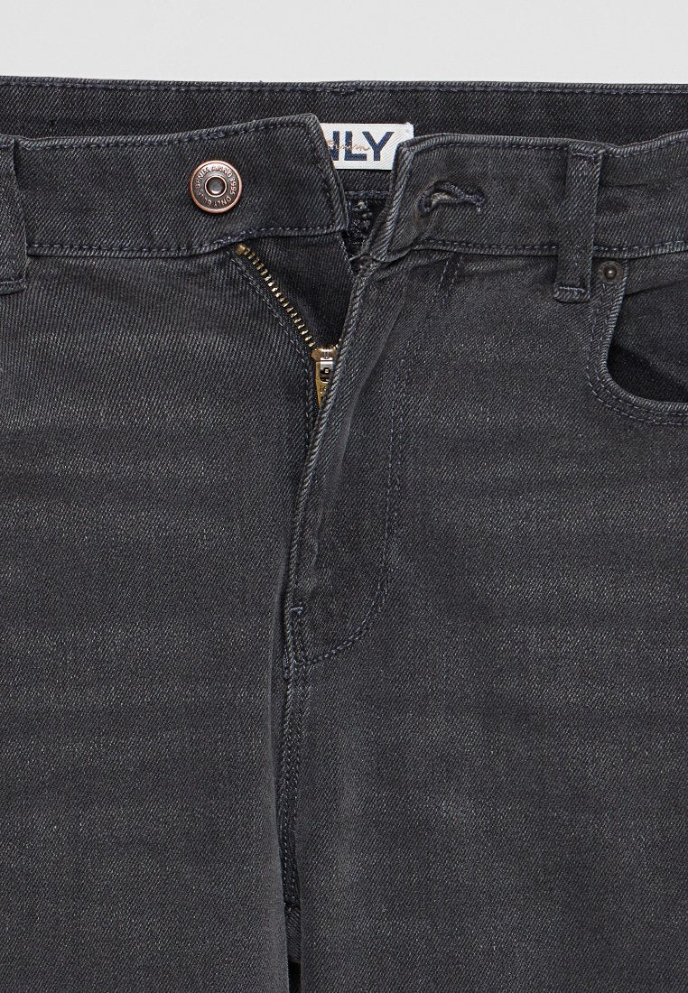 ONLY Petite Flared Jeans Media 5