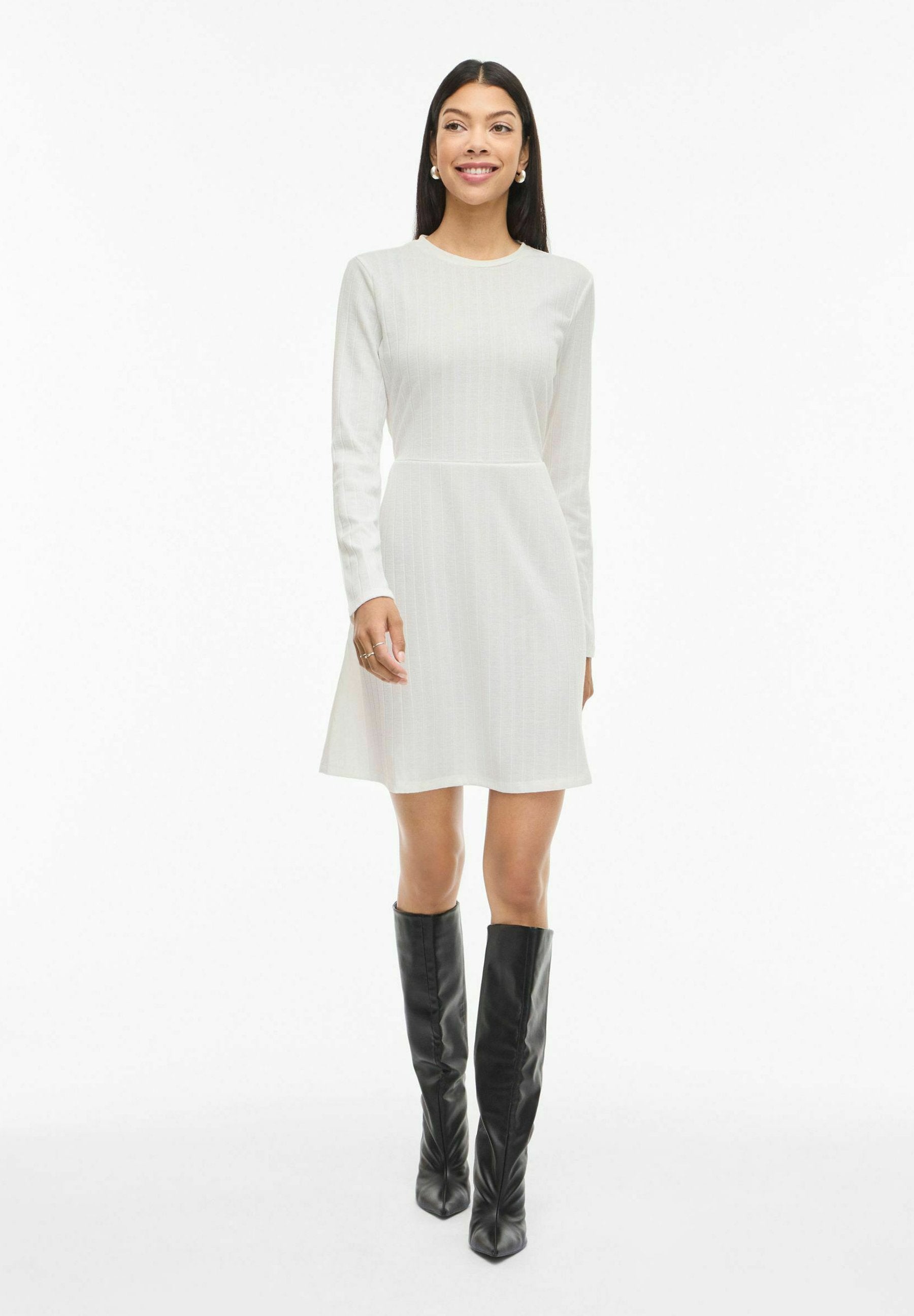 VILA Short VISEWI Long sleeved