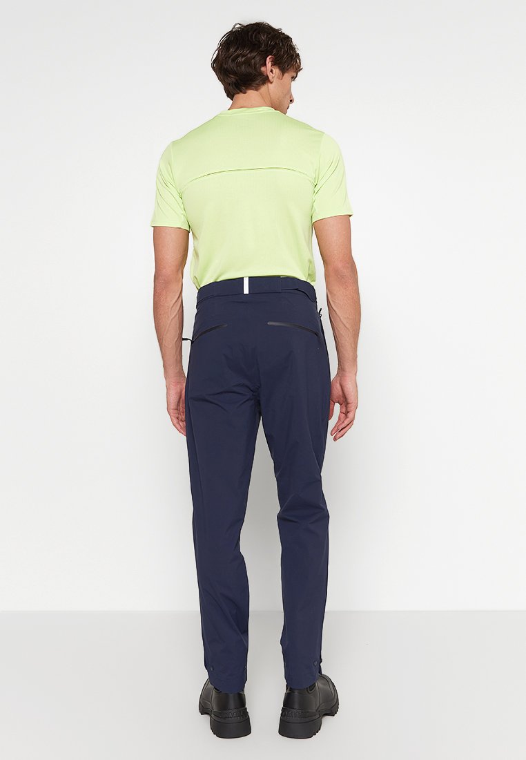 Polo Ralph Lauren IRON REGULAR FIT