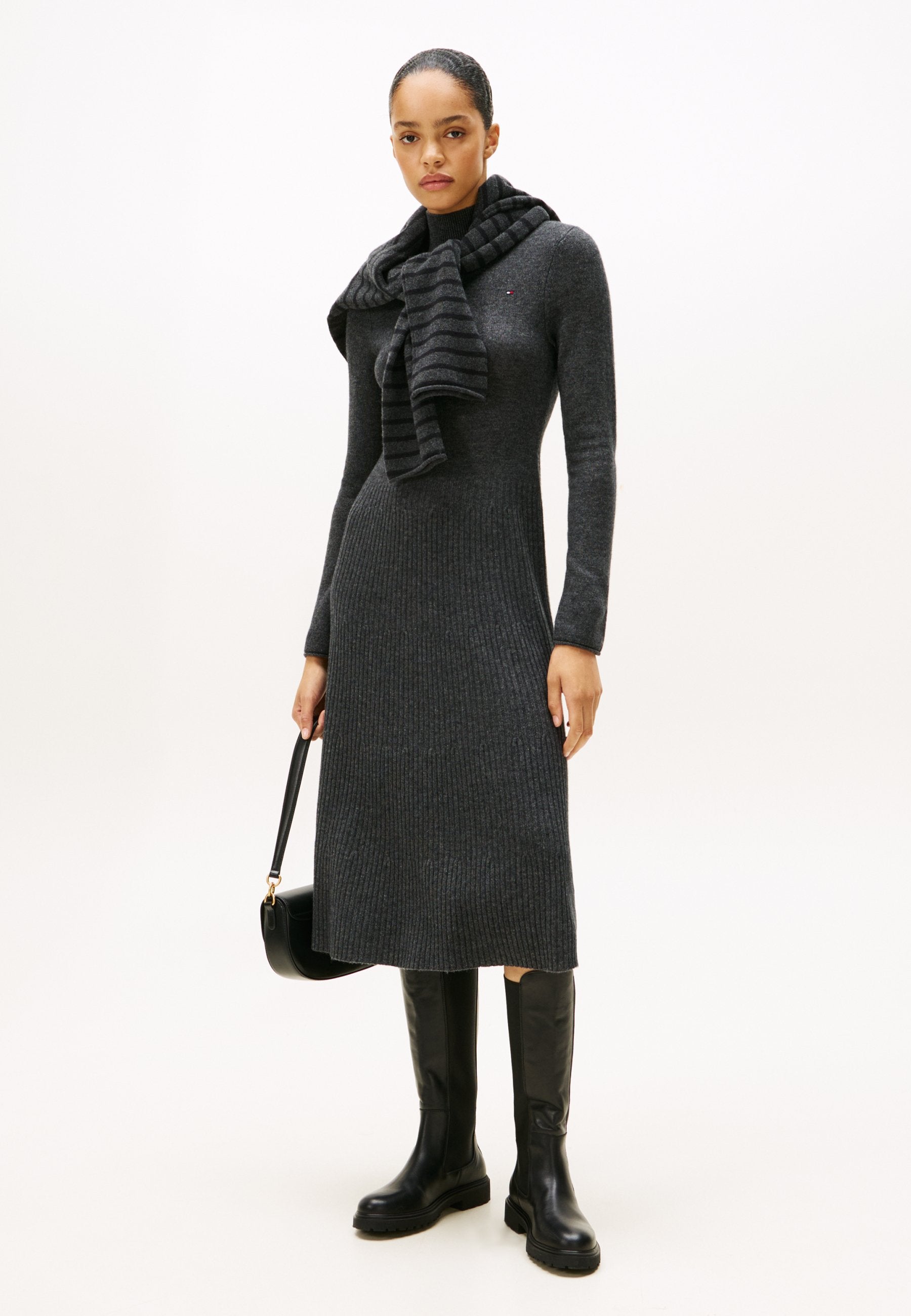 SOFT MOCK DRESS Media 2