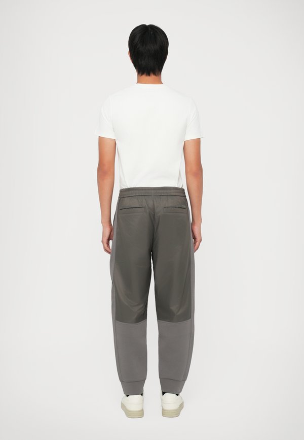 Armani Exchange TROUSER