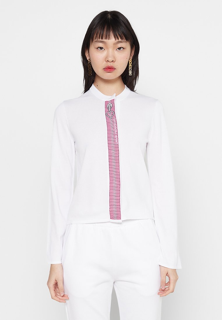 Love Moschino