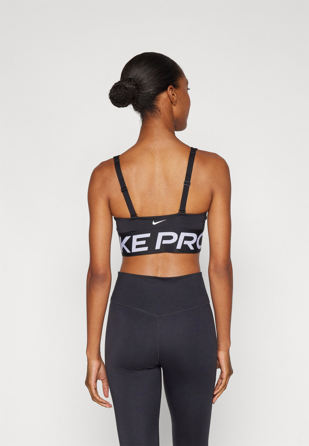 Nike Performance INDY PLUNGE BRA BOLD
