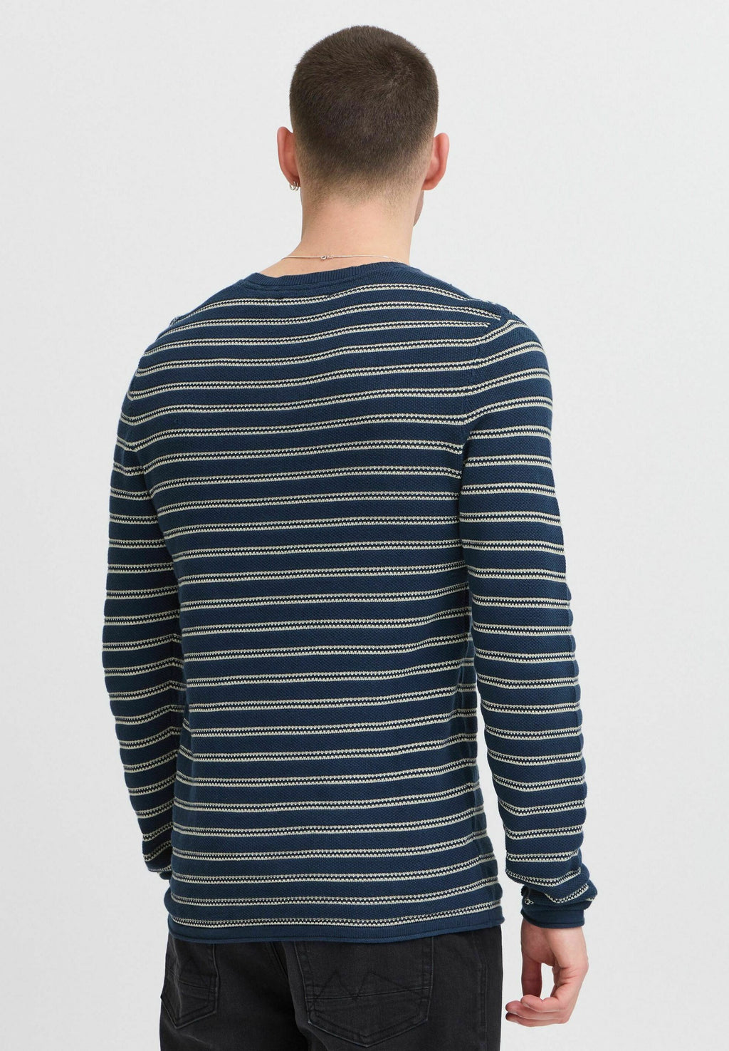 BHAJLAN FINE KNIT STRIPED Media 4