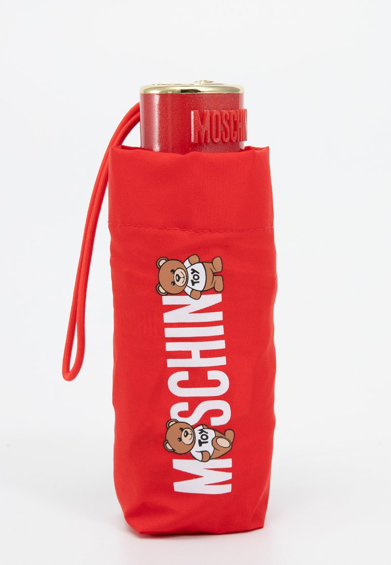 MOSCHINO