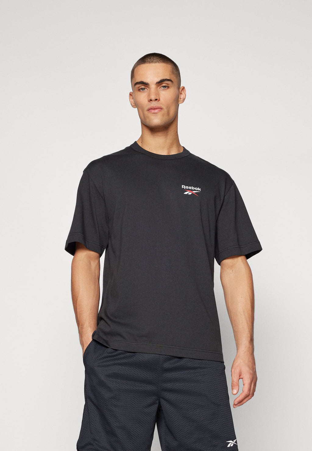Reebok SHAQ LOGO TEE
