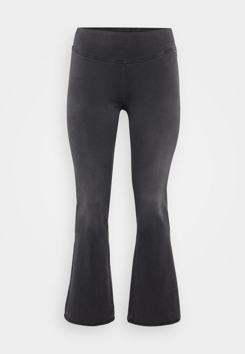 Flared fit CARROYAL Mid waist - ONLY Carmakoma - View 1