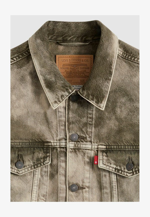 Levi's® RELAXED FIT TRUCKER - Denim jacket - wash it out rinse t - greens