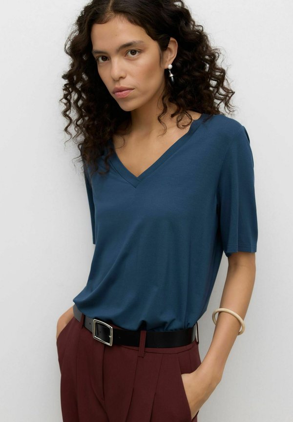 Vero Moda AWRITA - Basic T-shirt - midnight navy