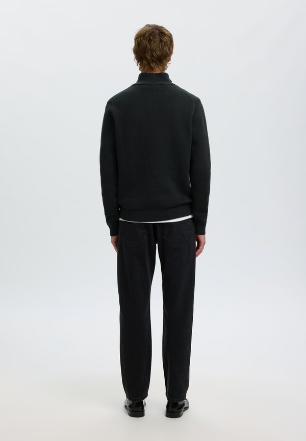 Selected SLMDANE HALF ZIP