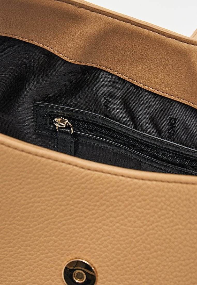 DKNY BERTIE