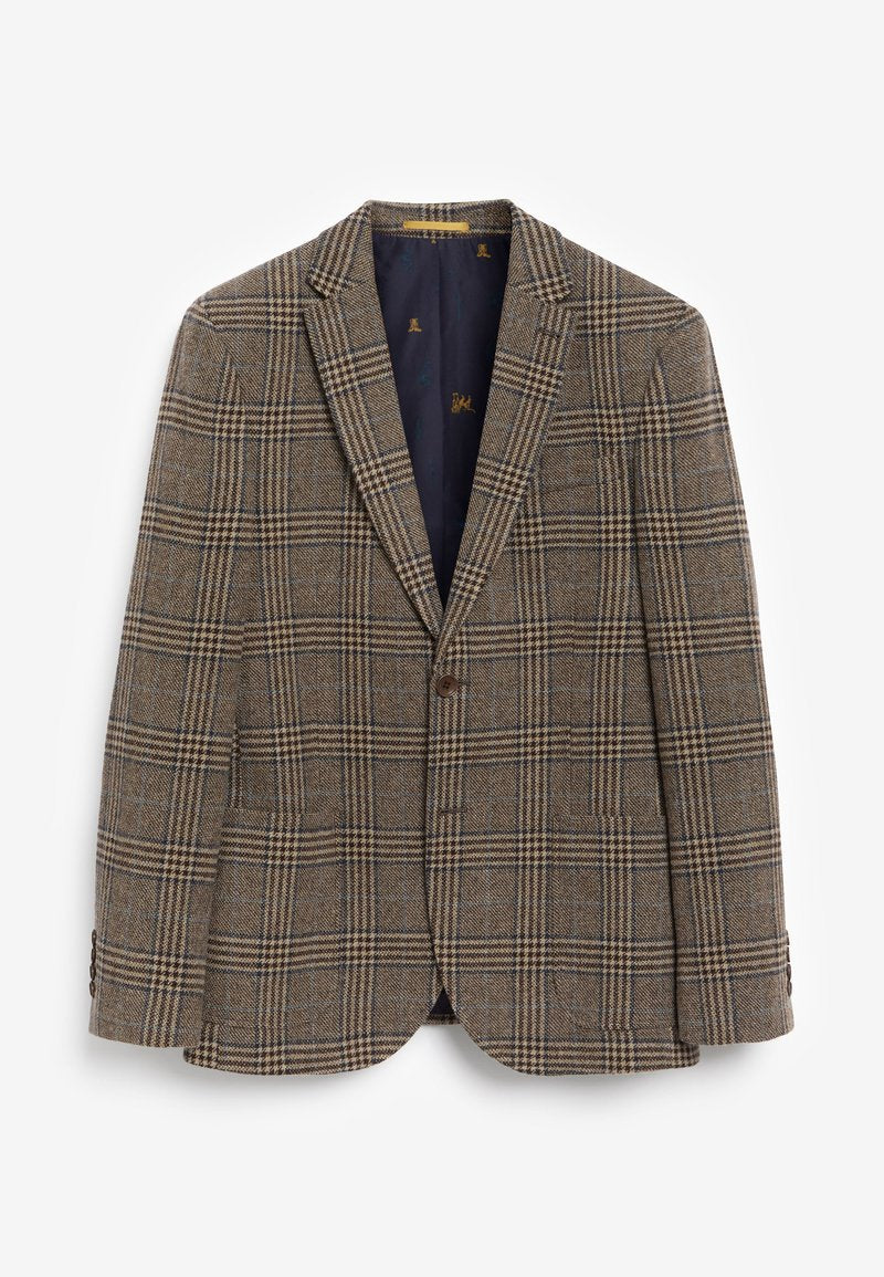 Braunes karriertes Blazer mit maßgeschneiderter Passform, ausgestattet mit einem Ein-Knopf-Verschluss und zwei Vordertaschen. Futter aus dunkelblauem Stoff, strukturierte Oberfläche.