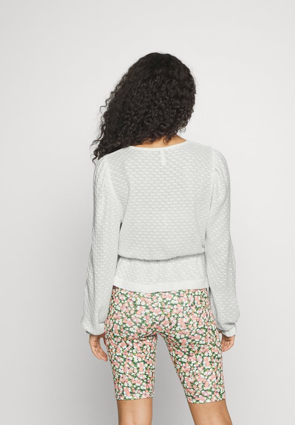 ONLY Petite ONLSTEFFIE V NECK