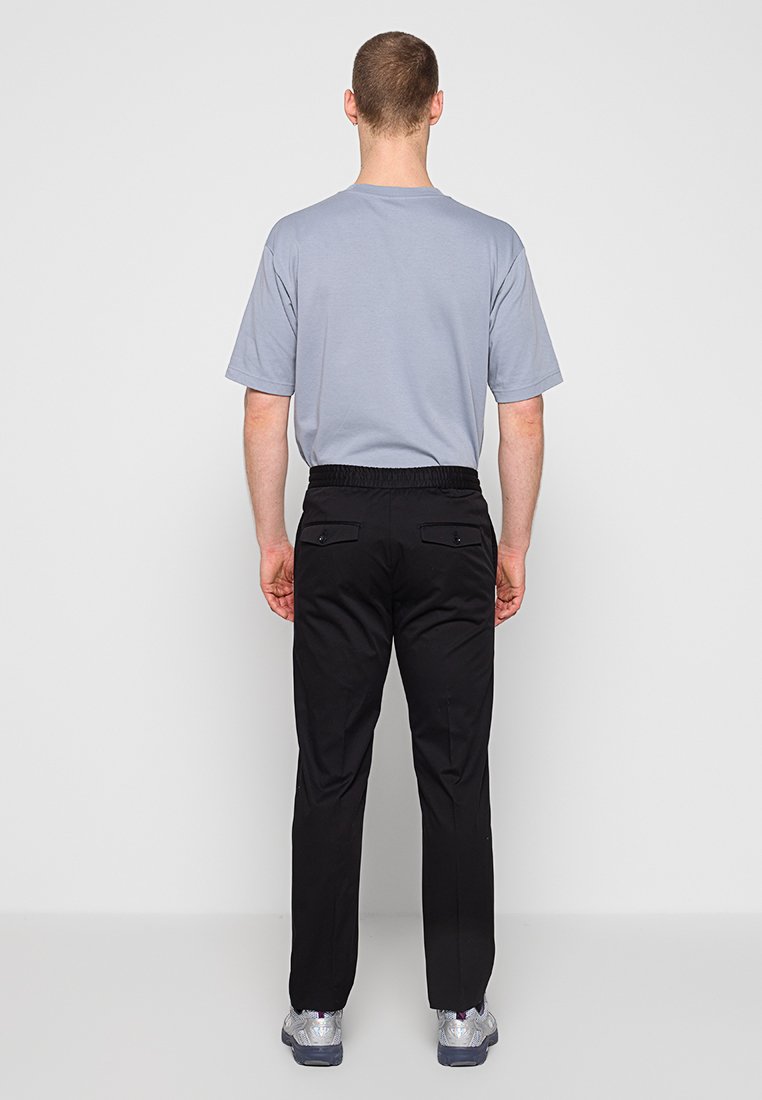 Tiger of Sweden TANNEN TAPERED FIT