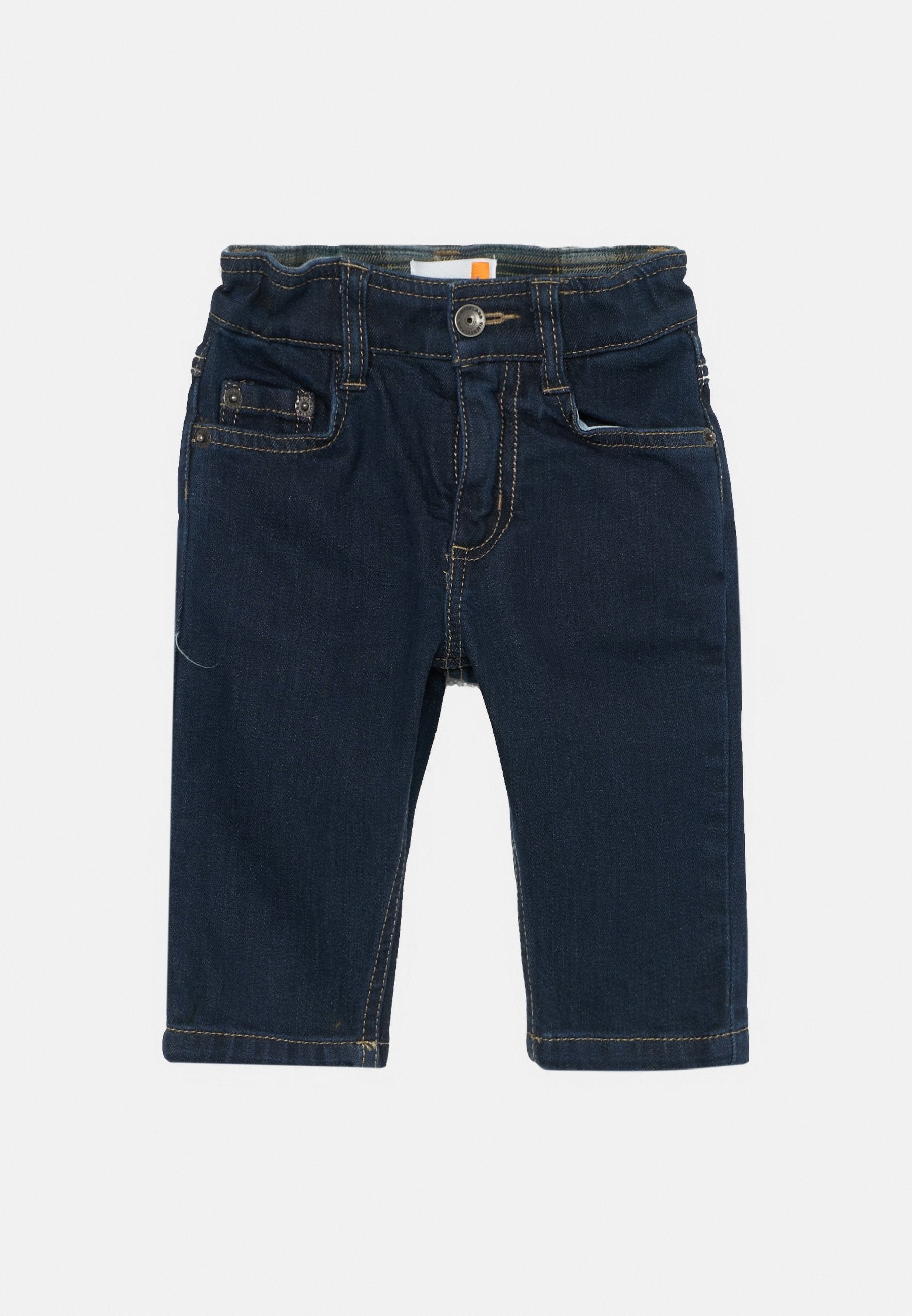 Dunkelblaue Jeanshose für Babys mit elastischem Bund, Fünf-Taschen-Design und sichtbaren Nähten. Gerader Schnitt bis Knöchelhöhe.