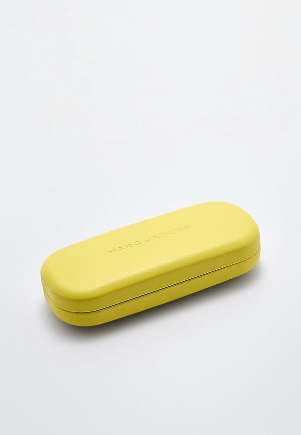 MARC JACOBS