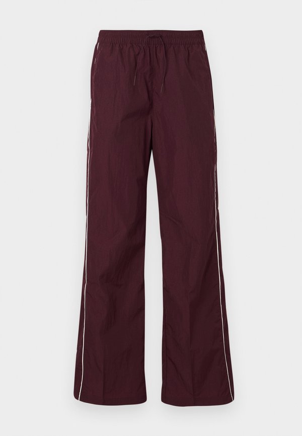 Nike Sportswear PANT - Tracksuit bottoms - burgundy crush/sail