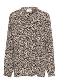 Schwarz-weiße Bluse mit langen Ärmeln, welligem Muster, Knopfverschluss vorne und gerafften Manschetten, mit einem gerafften Kragen.