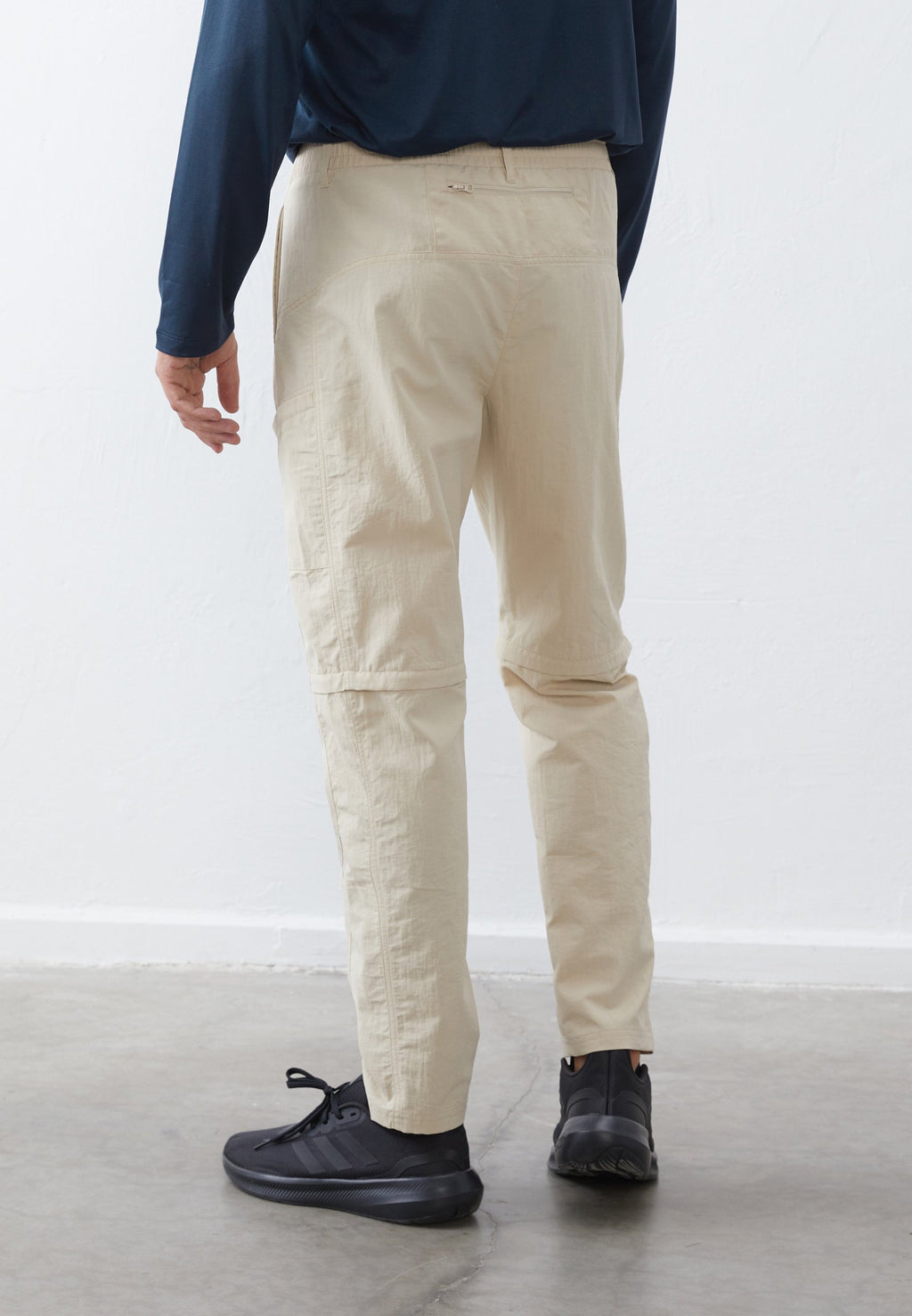 Pier One Sport CONVERTABLE HIKING TROUSERS WITH ZIP OFF LEG & MULTI POCKETS
