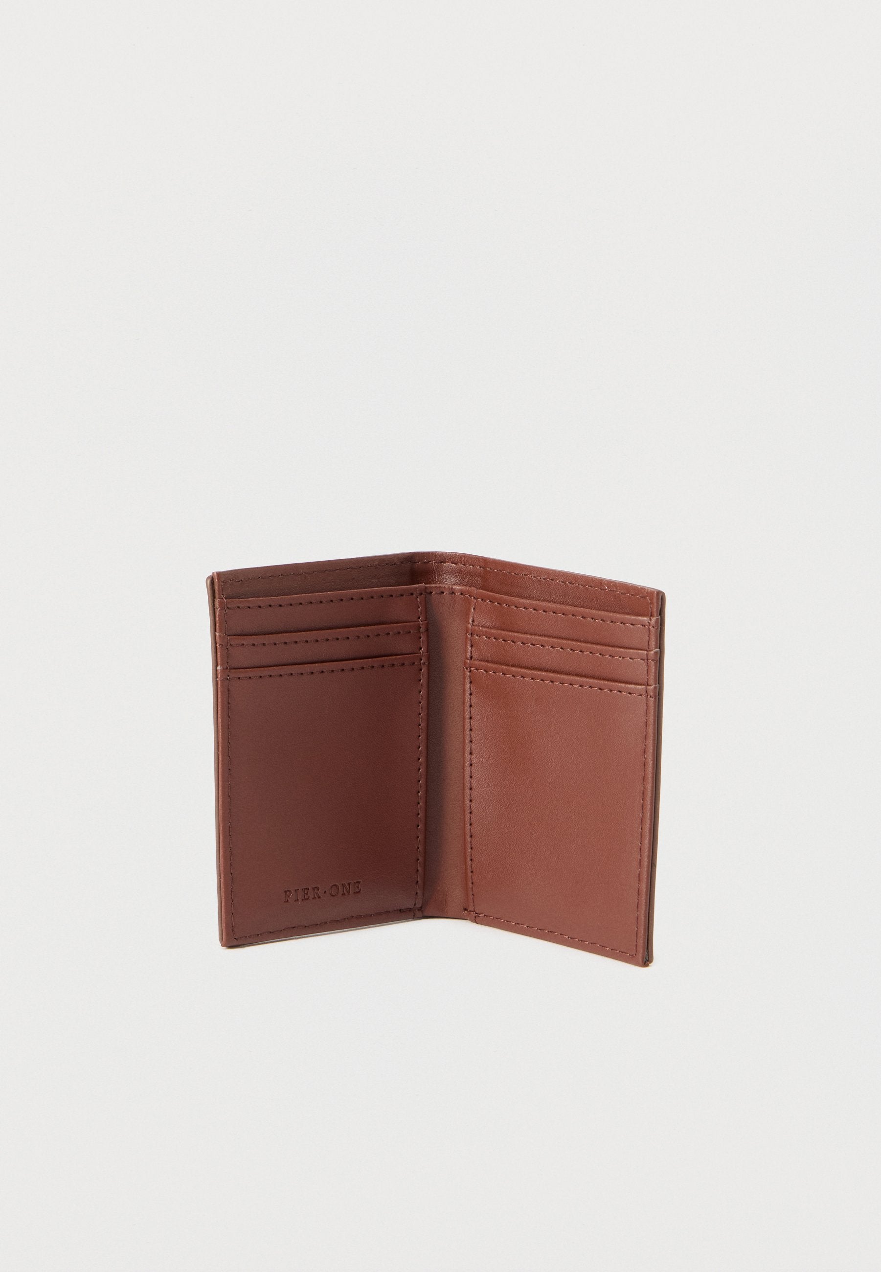 Pier One UNISEX
