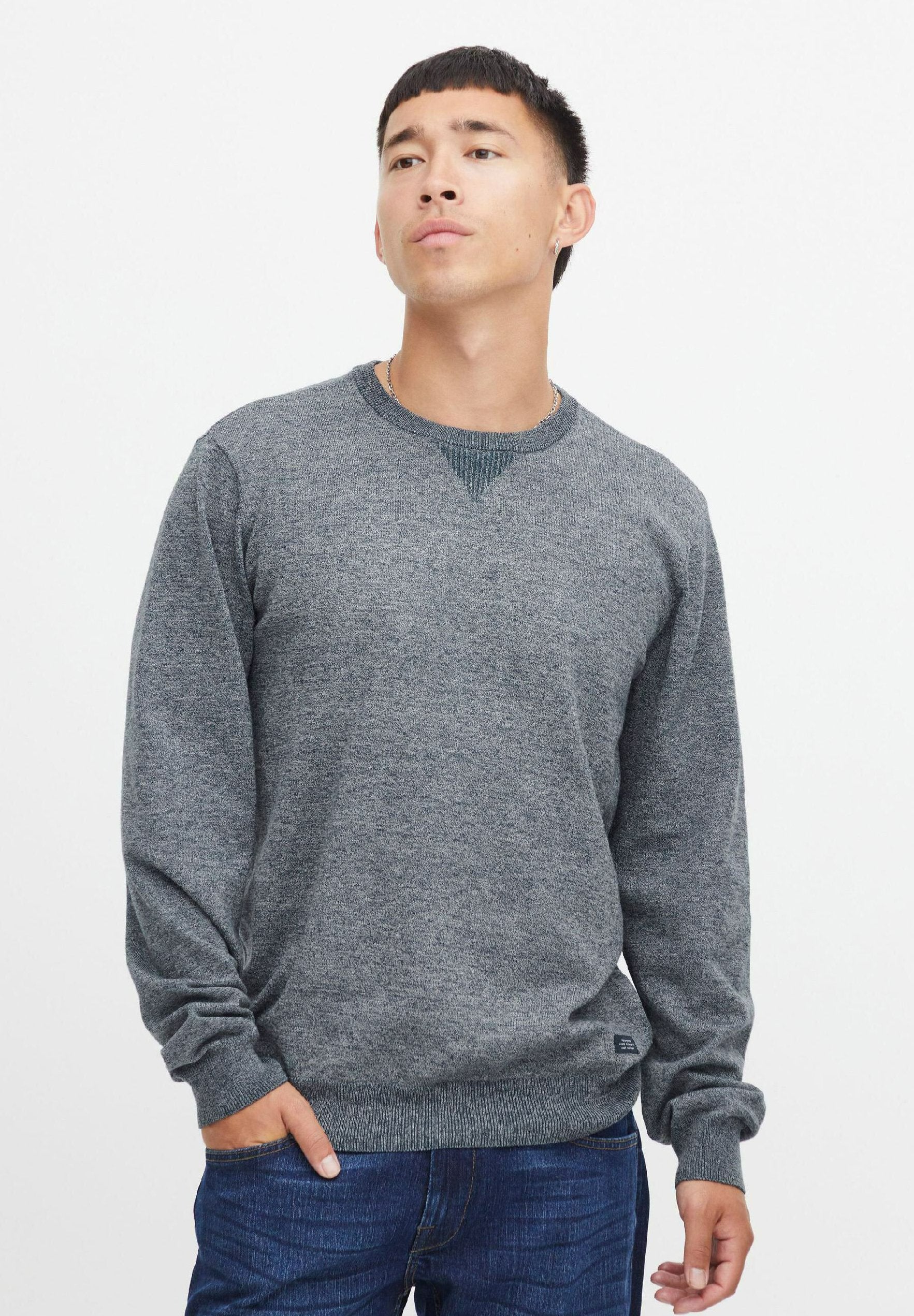 BHPULLOVER FINE KNIT 2 PACK Media 3