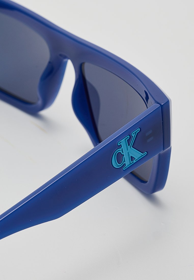 Calvin Klein Jeans Sonnenbrille Media 6