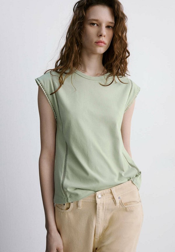 Mango ADULT - Print T-shirt - light green