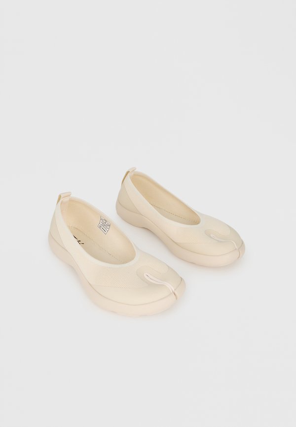 Tabi Footwear UNISEX