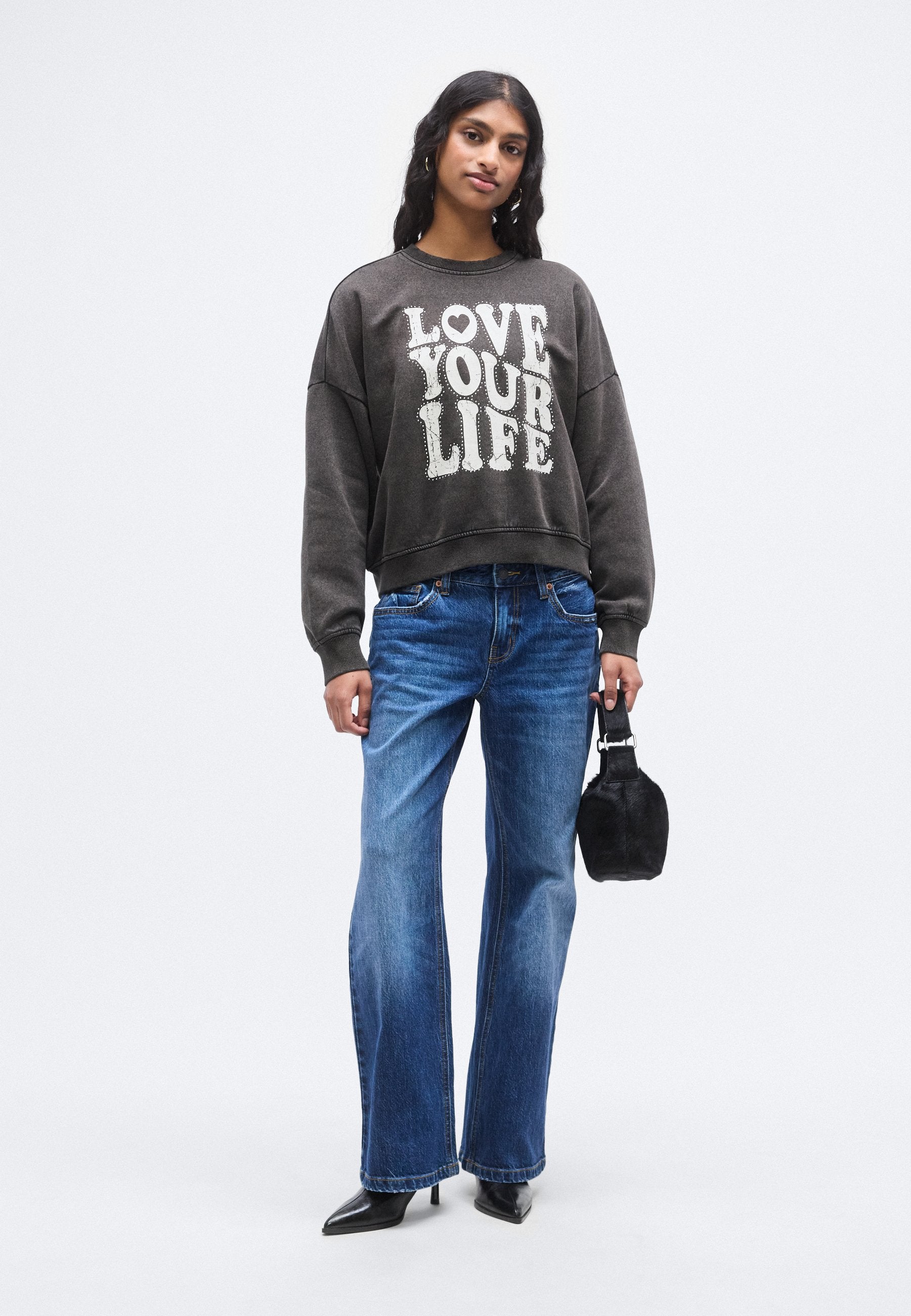 ONLLINDA O NECK PRINT Media 2