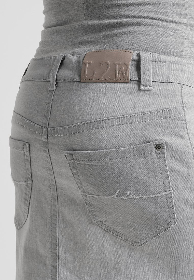 LOVE2WAIT  SKIRT DESTROYED