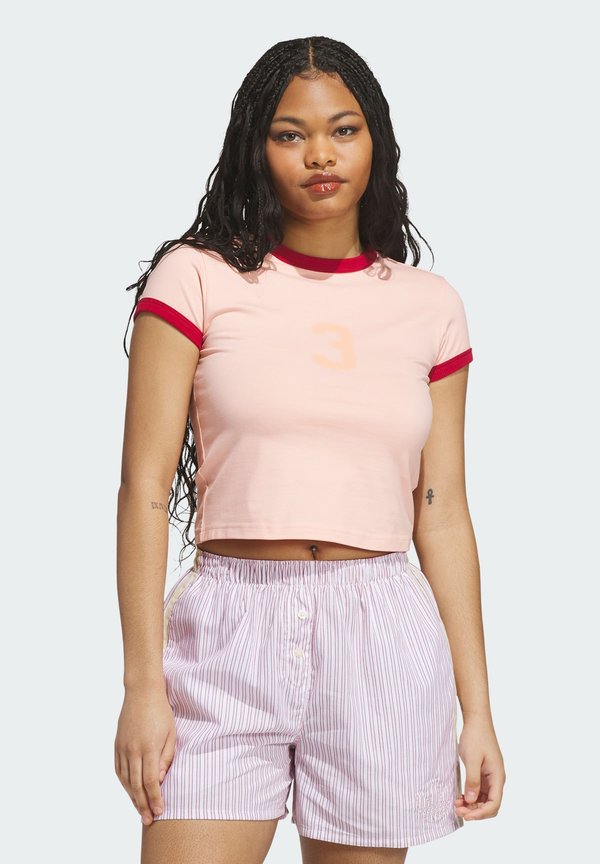 adidas Originals GRAPHIC RINGER BABY TEE - Print T-shirt - glow pink