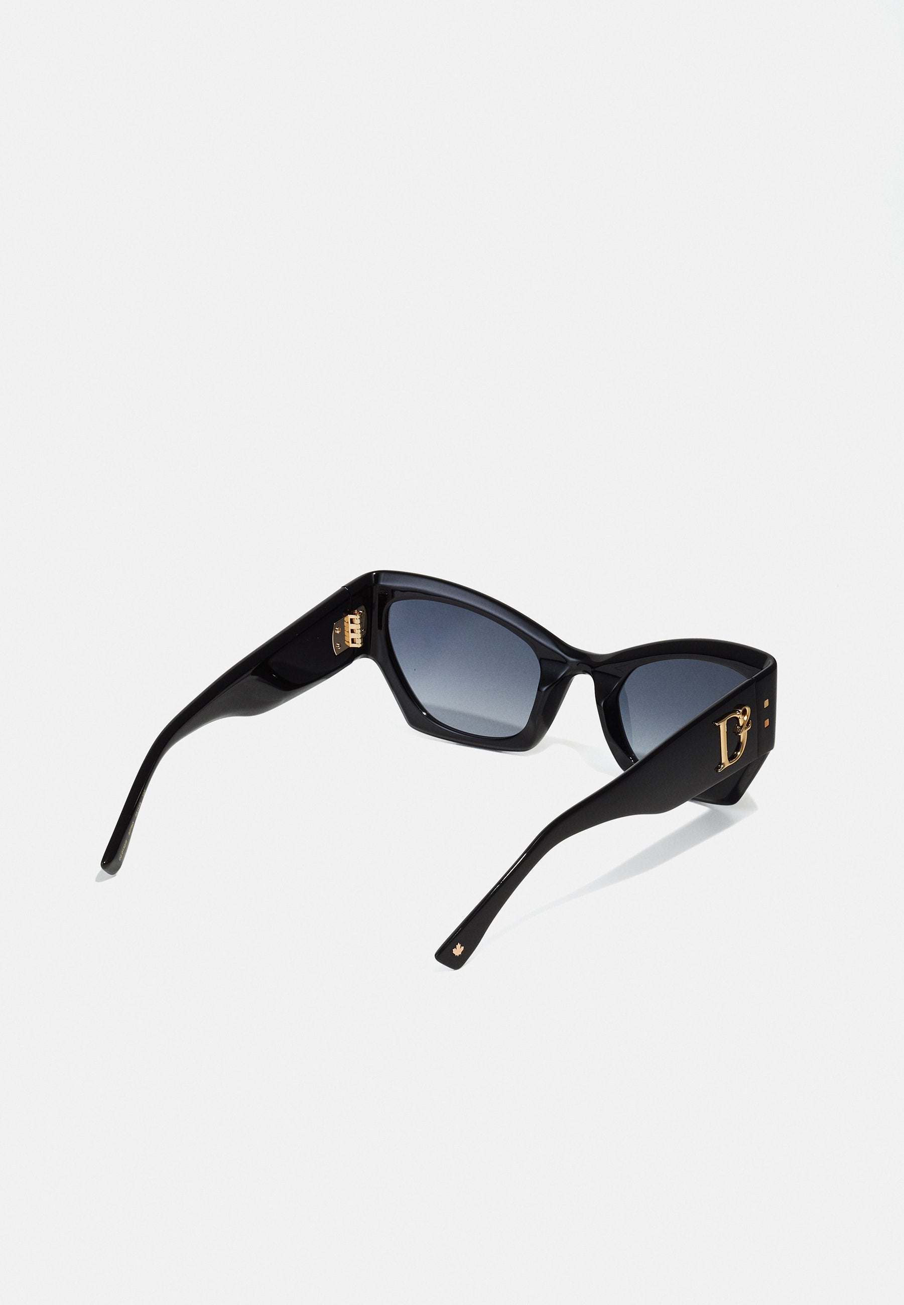 Dsquared2