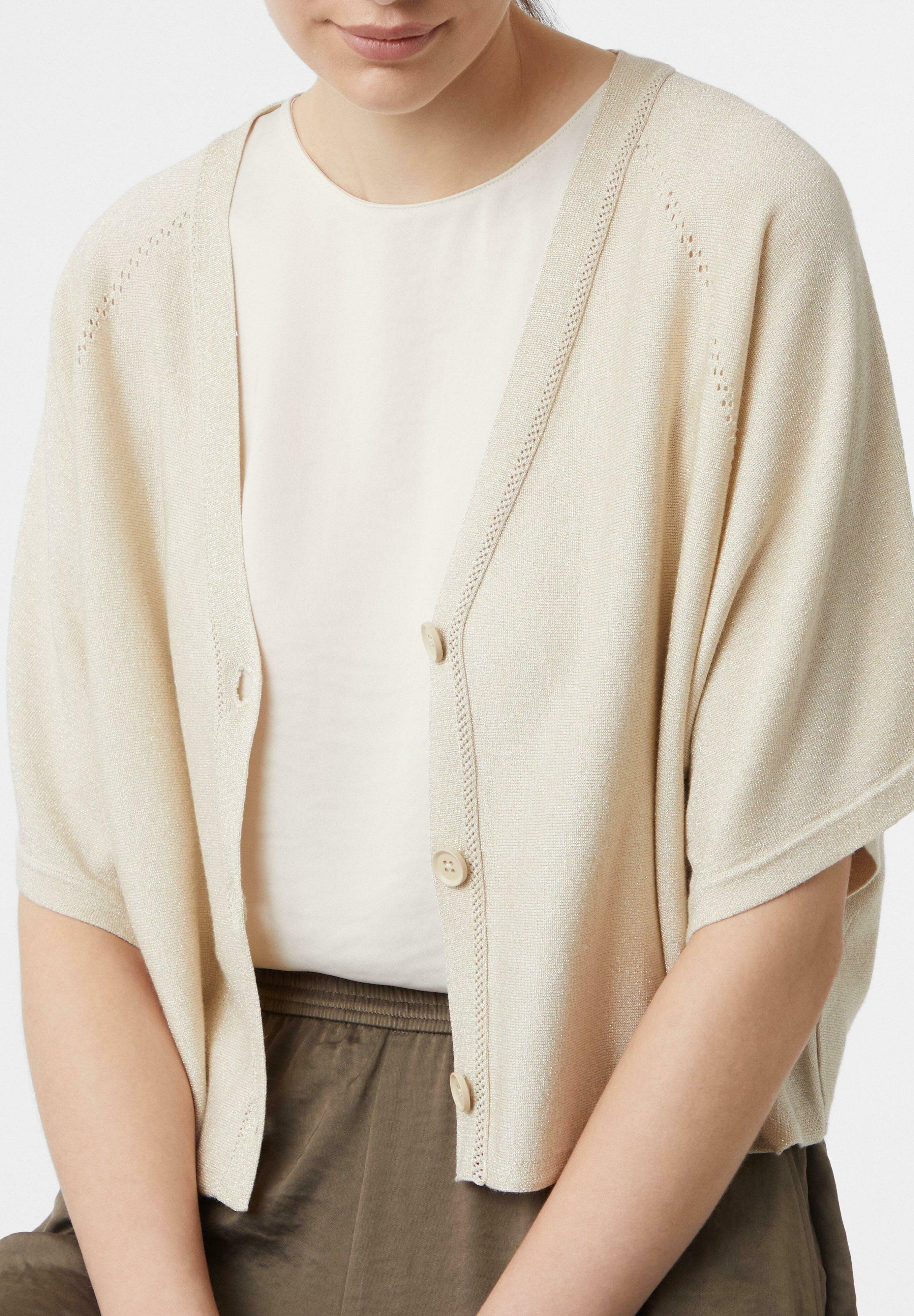 comma Strickjacke Media 4