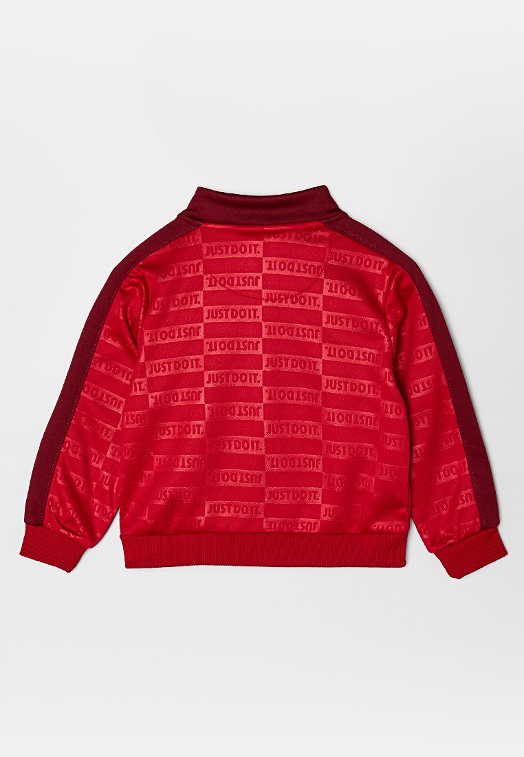 Nike Sportswear