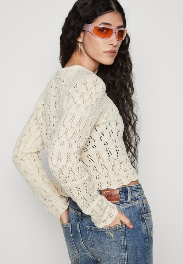 Vero Moda Petite VMNEWFABIENNE O NECK