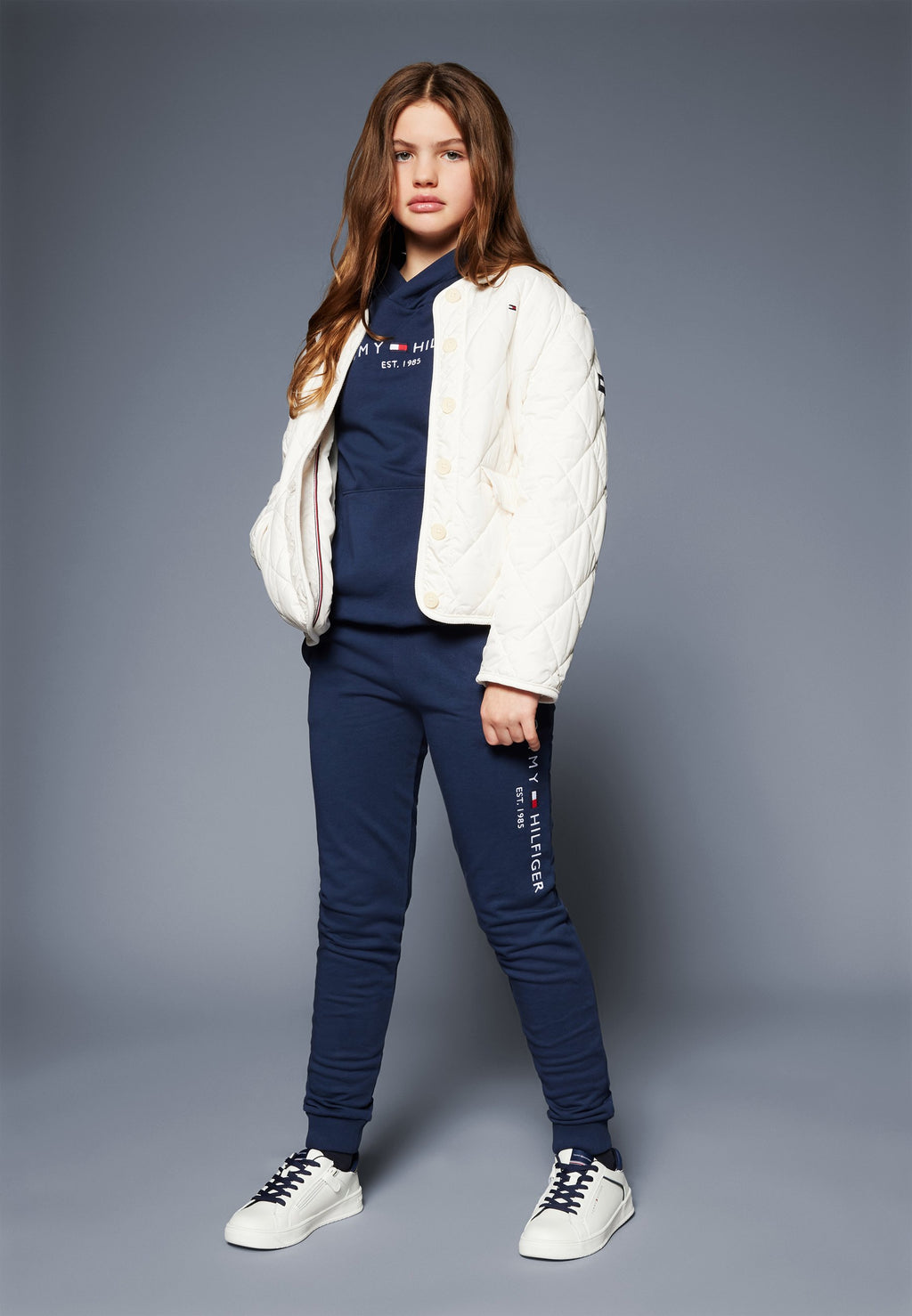 ESSENTIAL UNISEX Media 2