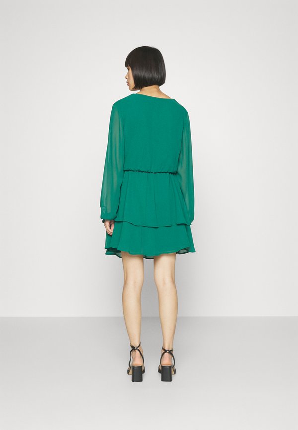 VILA Petite VIANNIKA V NECK DRESS