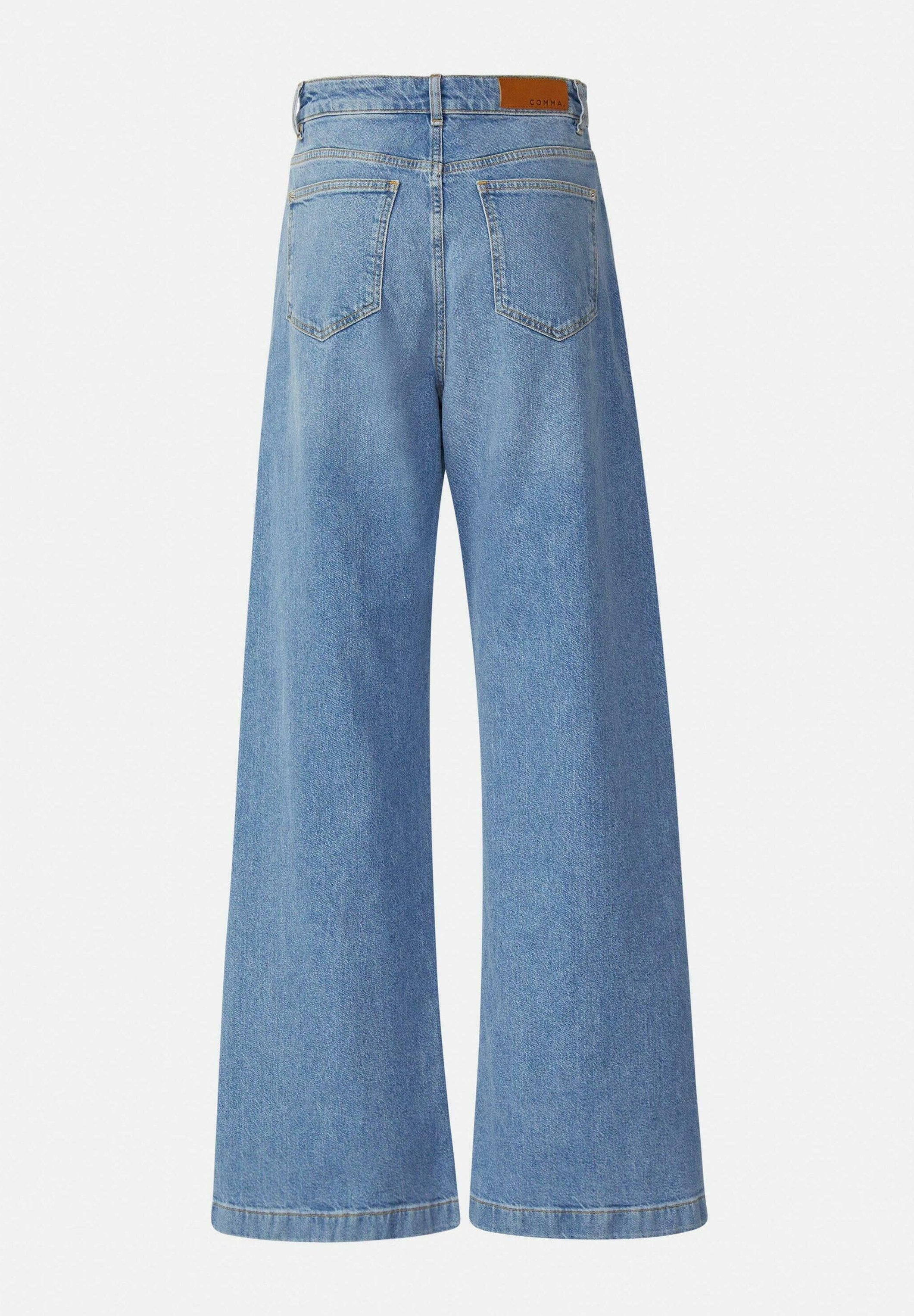 comma Wide Leg Media 4