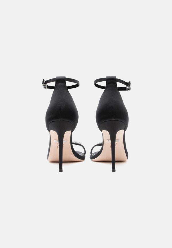 MARCIANO BY GUESS