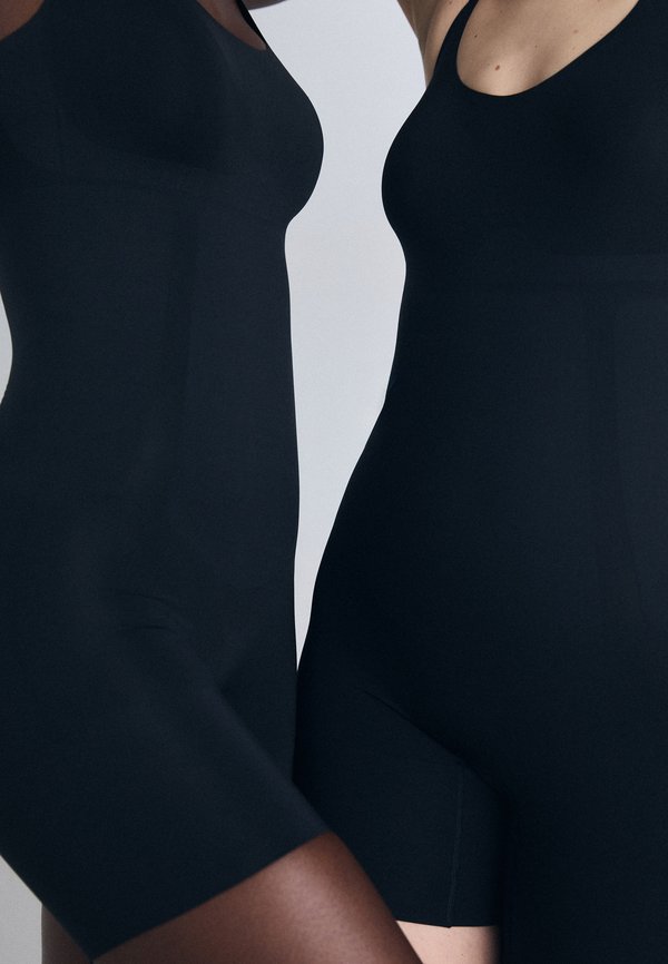 Calvin Klein Underwear SHAPEWEAR EXTRA FIRM SEAMLESS BODY BRIEFER SECURE SCULPT
