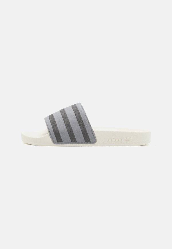 adidas Originals ADILETTE UNISEX - Mules - grey three/grey six/cloud white