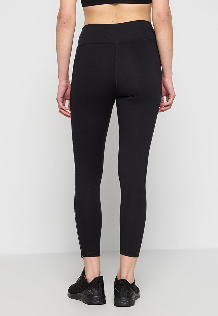 DKNY Sport