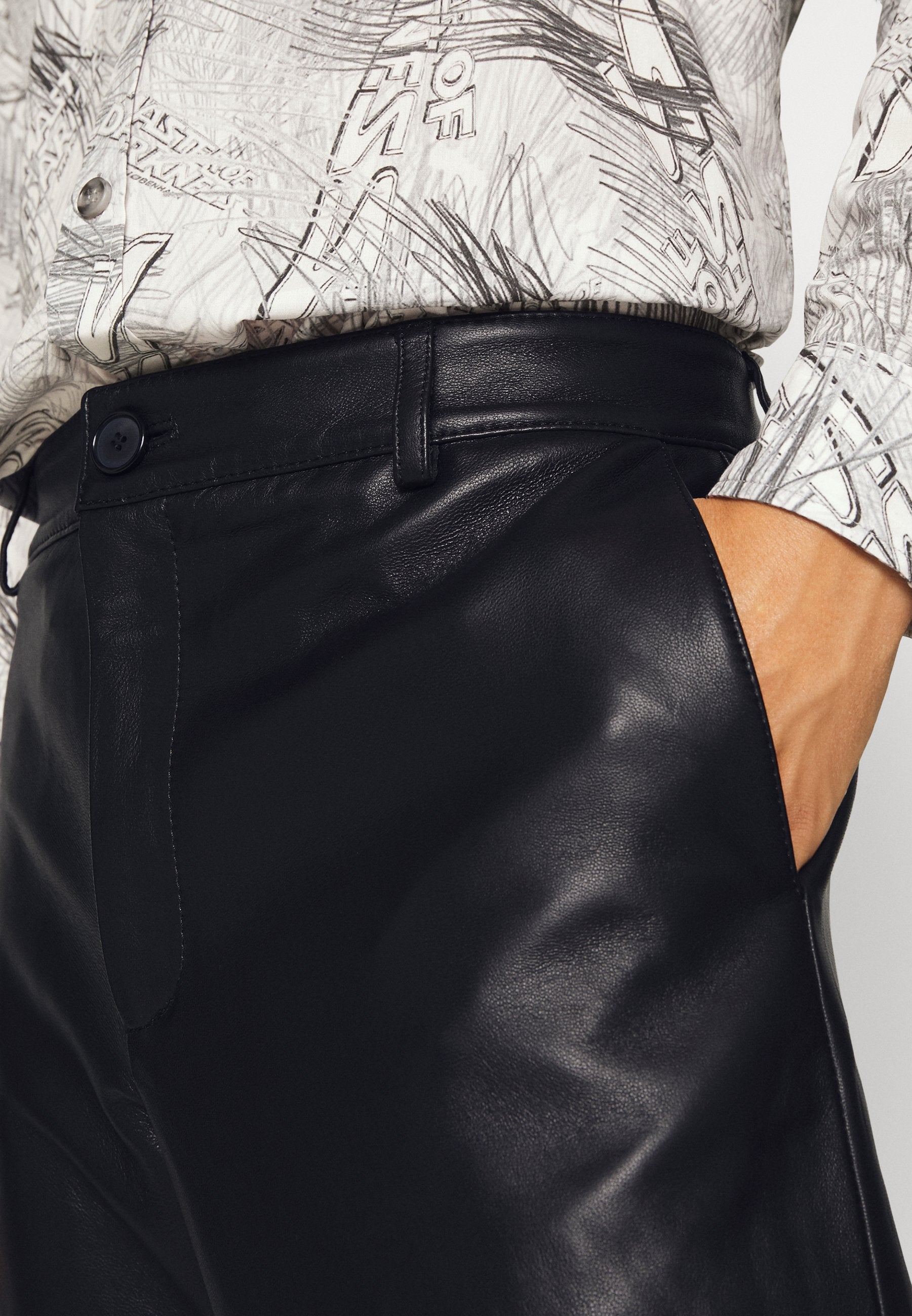 Han Kjøbenhavn SINGLE SUIT TROUSERS
