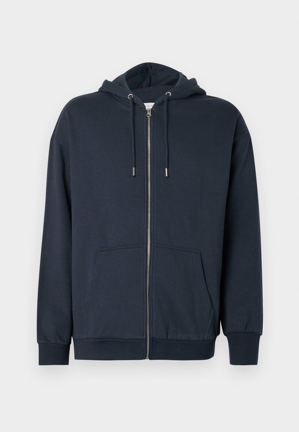 Pier One by Zalando