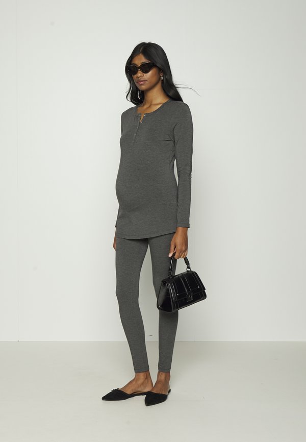 Esprit Maternity