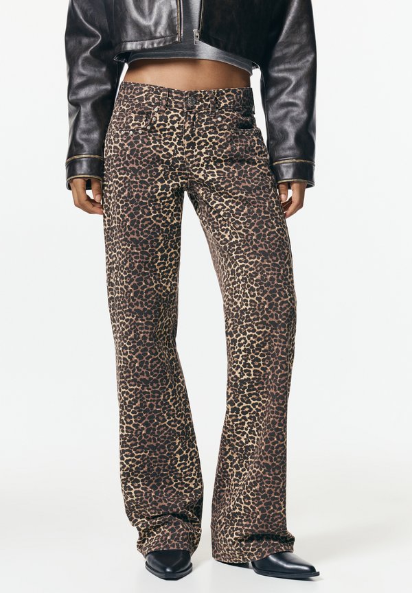 PULL&BEAR STRAIGHT