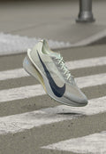 Nike Performance VAPORFLY NEXT - Road running shoes - spruce aura/dark obsidian/grey fog/ice peach/metallic pewter/steam