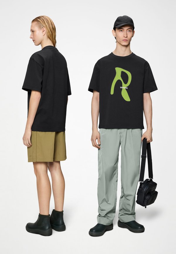 Rains CLASSIC BLURRED BLACK UNISEX