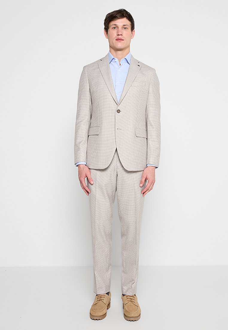 Michael Kors SLIM FIT