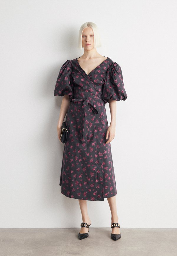Gestuz WRAP DRESS
